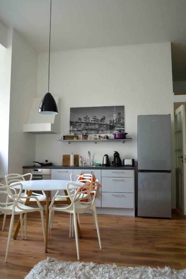 City Centre Kreutzwaldi Apartment, Free Parking تالين المظهر الخارجي الصورة