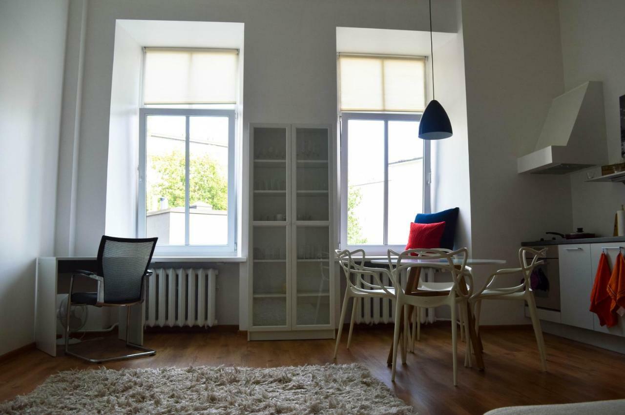 City Centre Kreutzwaldi Apartment, Free Parking تالين المظهر الخارجي الصورة